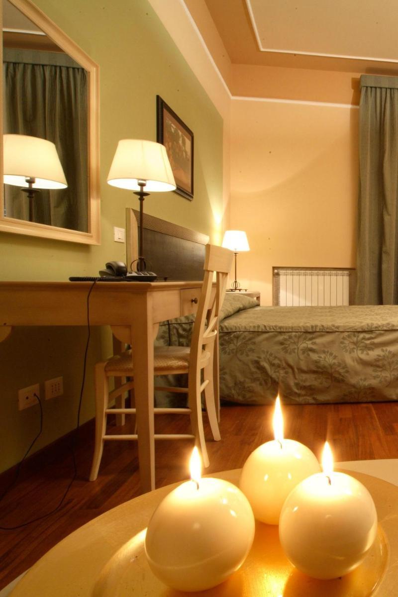 Hotel Ambasciatori Palermo Luaran gambar